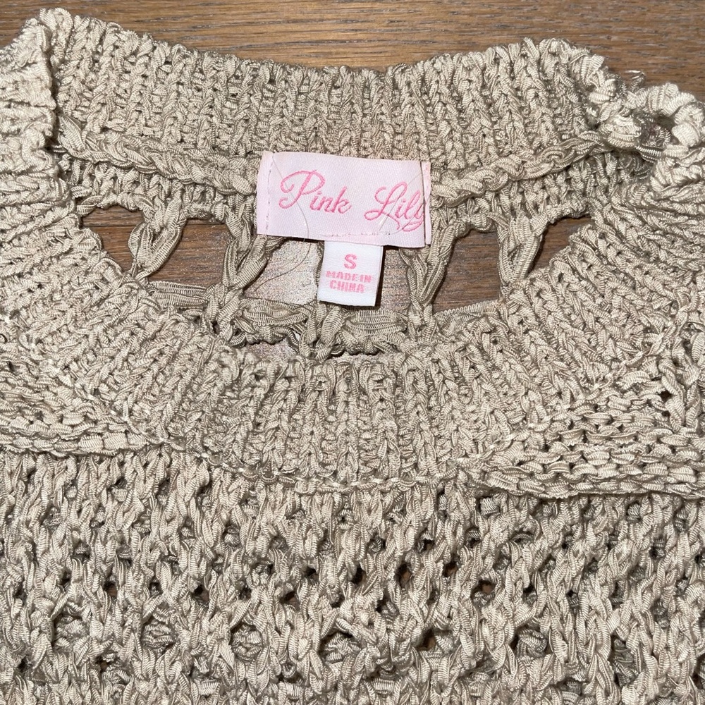 Beach Sweater - Picture 2 of 2